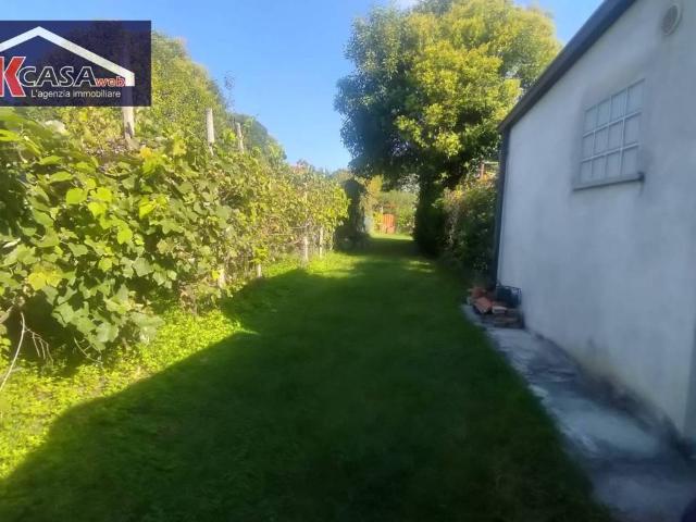 Villa Indipendente in vendita a Monfalcone, Friuli-Venezia Giulia