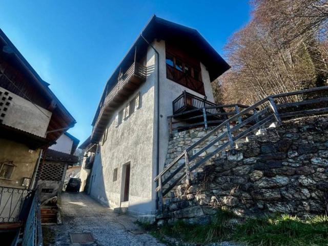 Villa Indipendente in vendita a Comunità Valsugana e Tesino, Ronchi