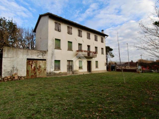Villa Indipendente in vendita a Ronchis, Friuli-Venezia Giulia