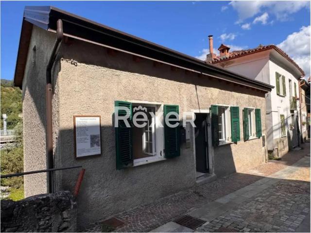 Villa Indipendente in vendita a Villavecchia, Ronco Scrivia