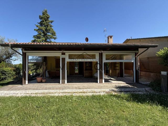 Villa Indipendente in vendita a Diolaguardia, Roncofreddo