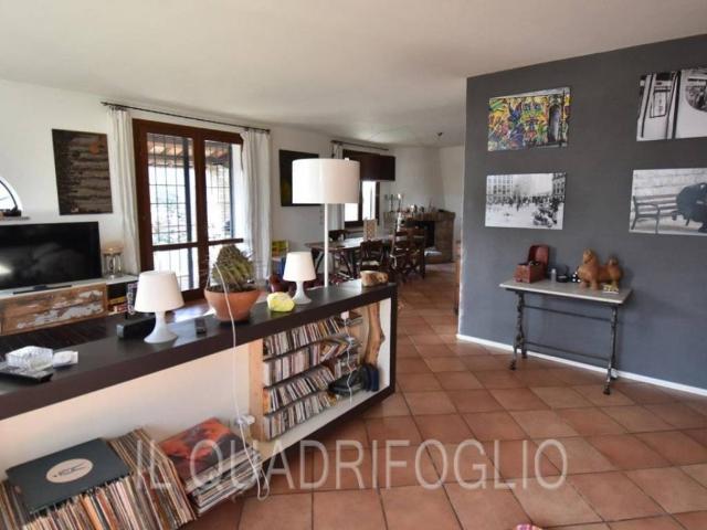 Villa Indipendente in vendita a Roncofreddo, Reggio Emilia
