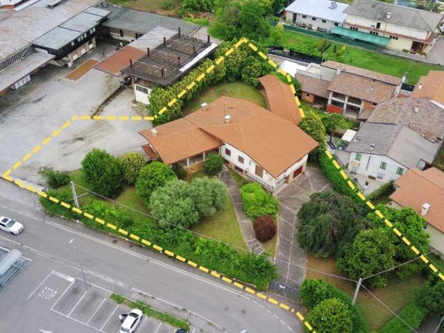 Villa Indipendente in vendita a Rosà, Veneto