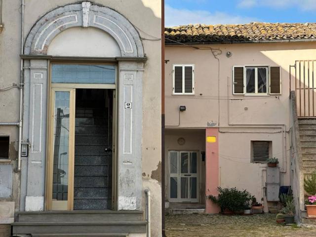 Villa Indipendente in vendita a Rosciano, Abruzzo