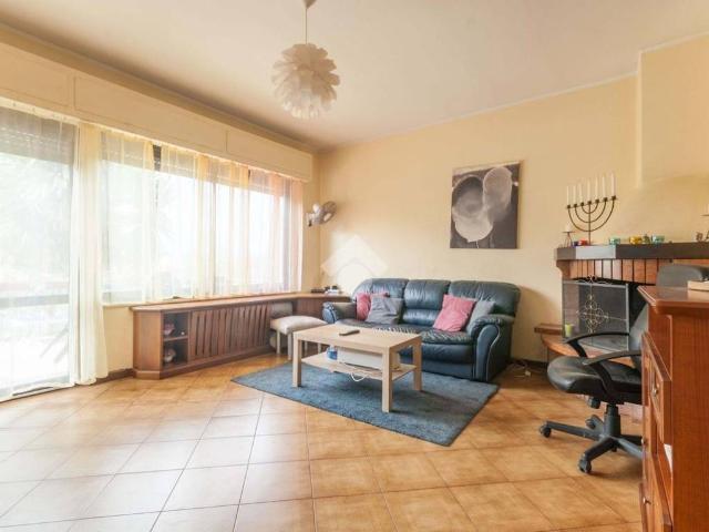 Villa Indipendente in vendita a Roseto Degli Abruzzi, Abruzzo