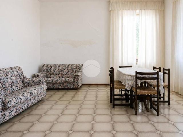 Villa Indipendente in vendita a Roseto Degli Abruzzi, Abruzzo