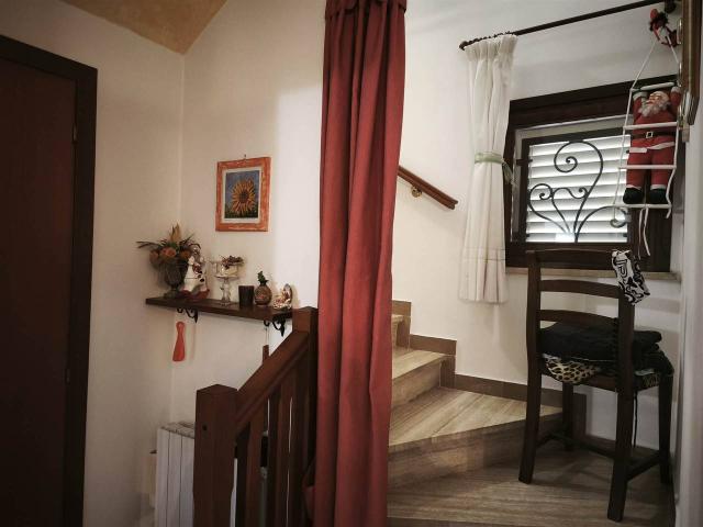 Villa Indipendente in vendita a Rosignano Marittimo, Toscana