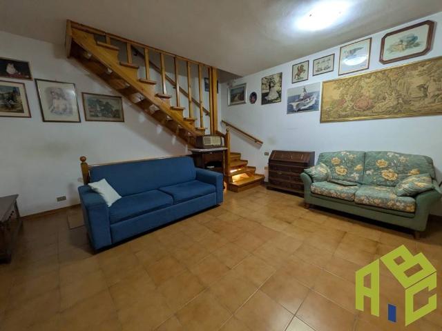 Villa Indipendente in vendita a Rosignano Marittimo, Toscana