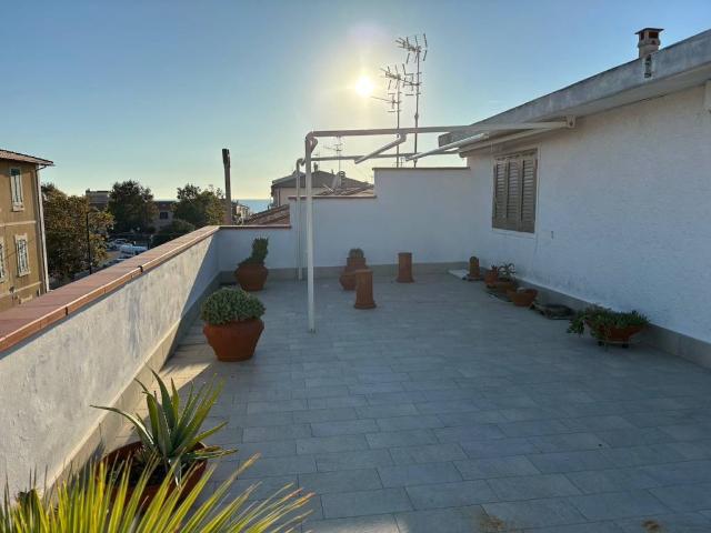 Villa Indipendente in vendita a Rosignano Marittimo, Toscana