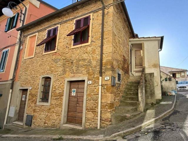 Villa Indipendente in vendita a Rosignano Marittimo, Toscana