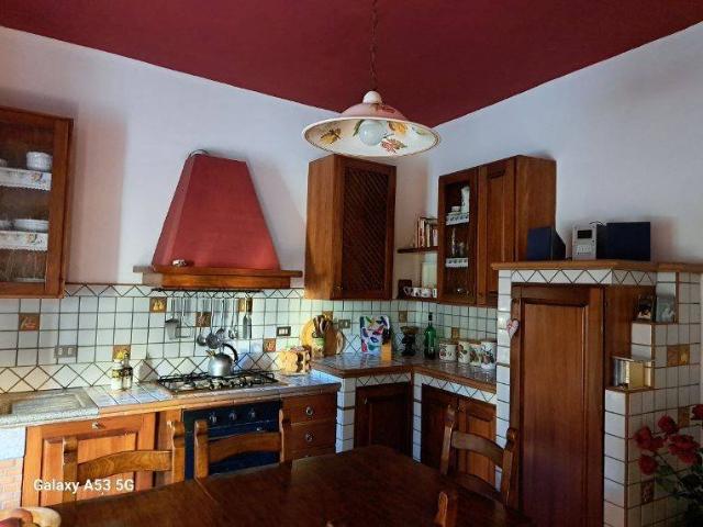 Villa Indipendente in vendita a Rosignano Marittimo, Toscana