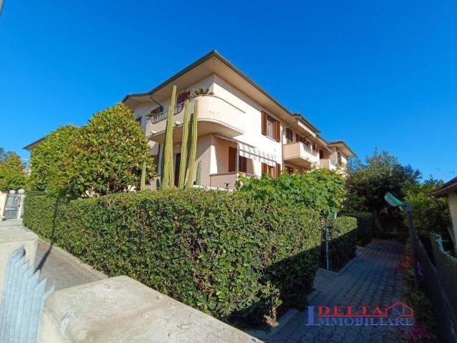 Villa Indipendente in vendita a Rosignano Marittimo, Toscana