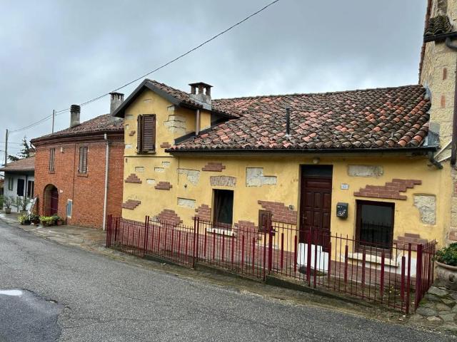 Villa Indipendente in vendita a Piemonte, Alessandria