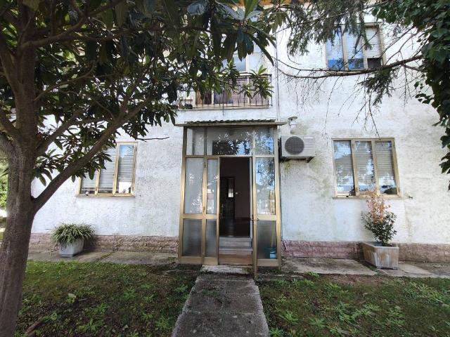 Villa Indipendente in vendita a Rosolina, Veneto