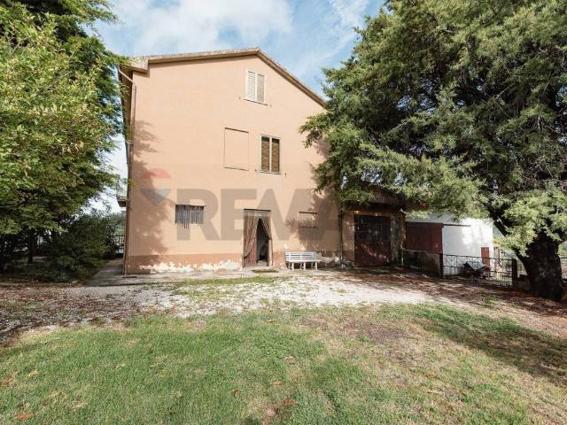 Villa Indipendente in vendita a Marche, Ancona