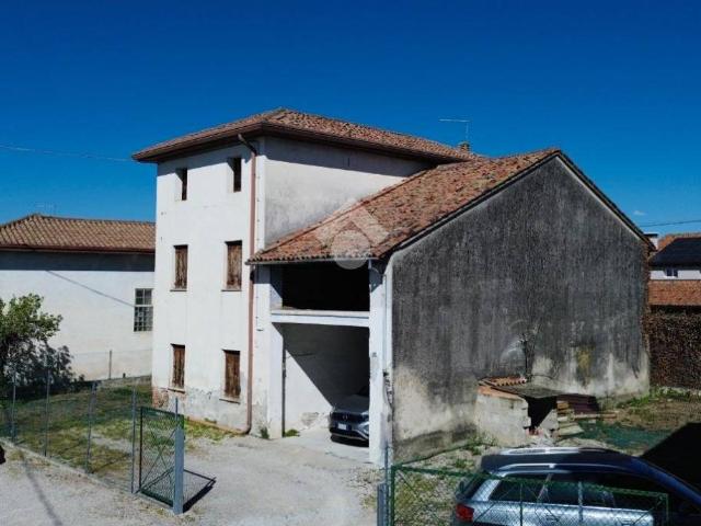 Villa Indipendente in vendita a Rossano Veneto, Veneto