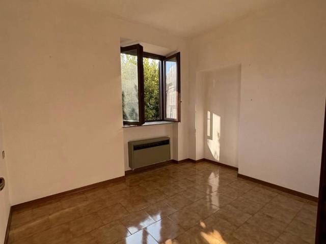 Appartamento in vendita a Rota D'imagna, Lombardia