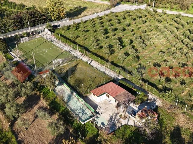 Villa Indipendente in vendita a Rotondi, Campania