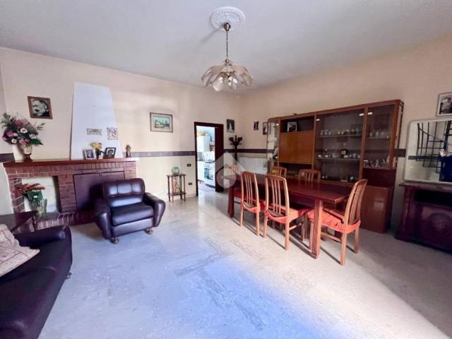 Villa Indipendente in vendita a Rotondi, Campania