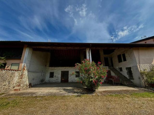 Villa Indipendente in vendita a Sant'Anna, Rovato