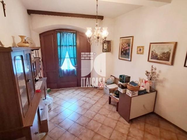 Villa Indipendente in vendita a Castelletto, Roverbella