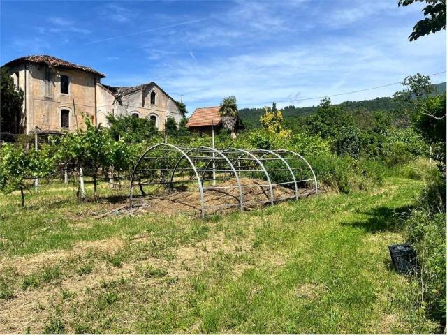 Villa Indipendente in vendita a Comunità della Vallagarina, Borgo Sacco