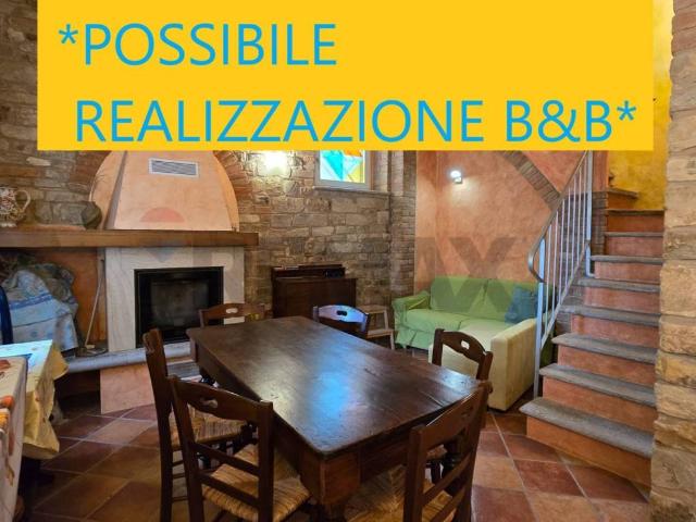 Villa Indipendente in vendita a Rovescala, Lombardia