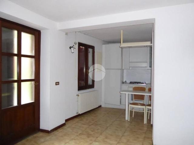 Villa Indipendente in vendita a Rovescala, Lombardia