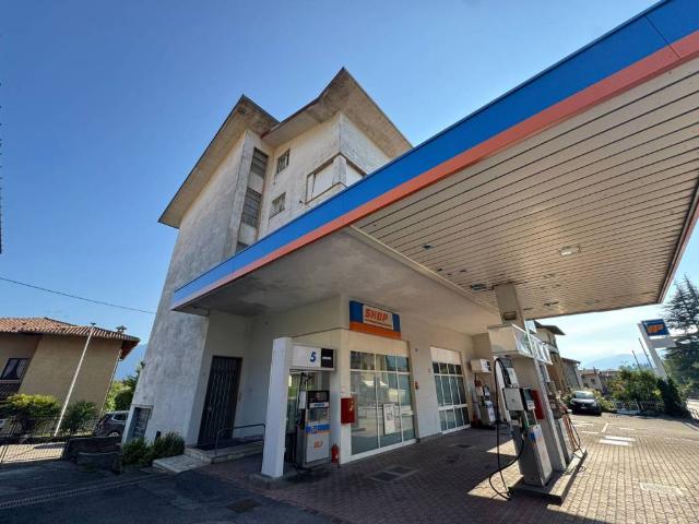 Villa Indipendente in vendita a Rovetta, Lombardia