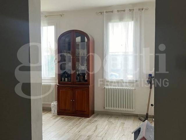 Villa Indipendente in vendita a Commenda, Rovigo