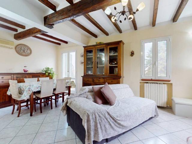 Villa Indipendente in vendita a Tresinaro - Secchia, Re