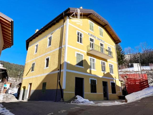 Villa Indipendente in vendita a Comunità della Val di Non, Ruffrè