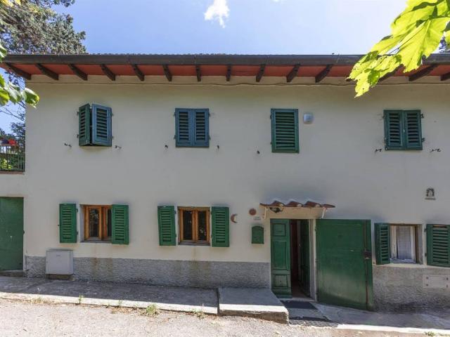 Villa Indipendente in vendita a Unione di Comuni Valdarno e Valdisieve, Rufina