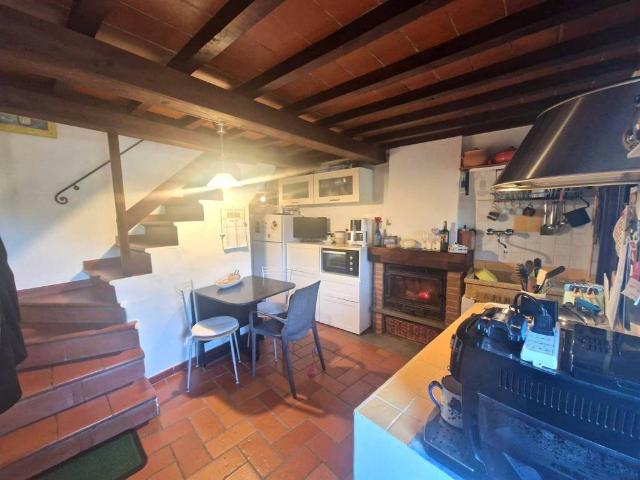 Villa Indipendente in vendita a Unione di Comuni Valdarno e Valdisieve, Rufina