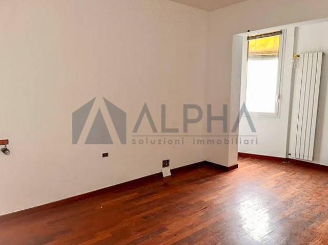 Villa Indipendente in vendita a Russi, Reggio Emilia