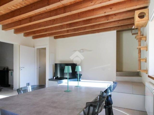 Villa Indipendente in vendita a Sabbio di Sopra, Sabbio Chiese