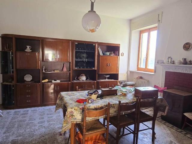 Villa Indipendente in vendita a Sabbioneta, Lombardia