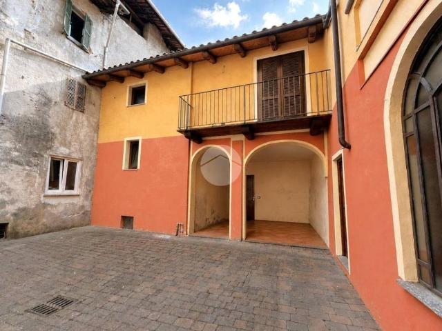 Villa Indipendente in vendita a Piemonte, Biella