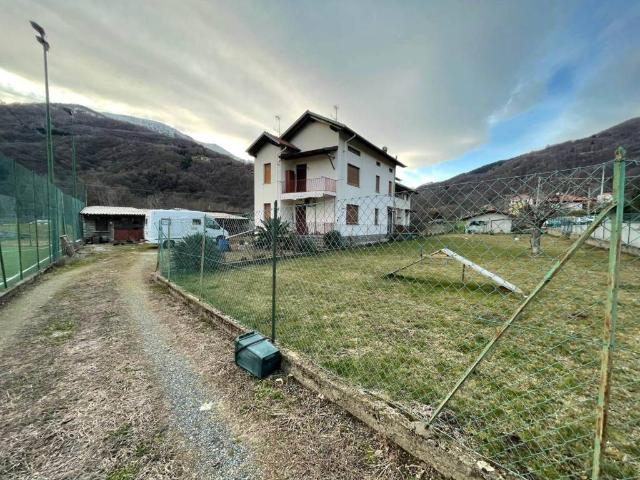 Villa Indipendente in vendita a Piemonte, Biella
