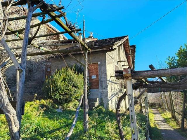 Villa Indipendente in vendita a Chambave, Aosta