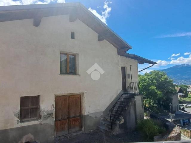 Villa Indipendente in vendita a Saint Marcel, Aosta