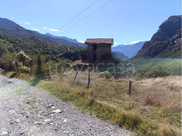 Villa Indipendente in vendita a Saint Vincent, Aosta