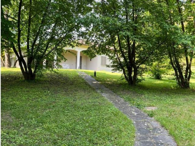 Villa Indipendente in vendita a Sala Baganza, Reggio Emilia