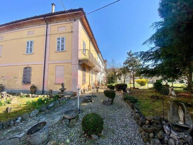 Villa Indipendente in vendita a Piemonte, Alessandria
