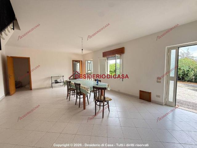 Villa Indipendente in vendita a Salemi, Sicilia