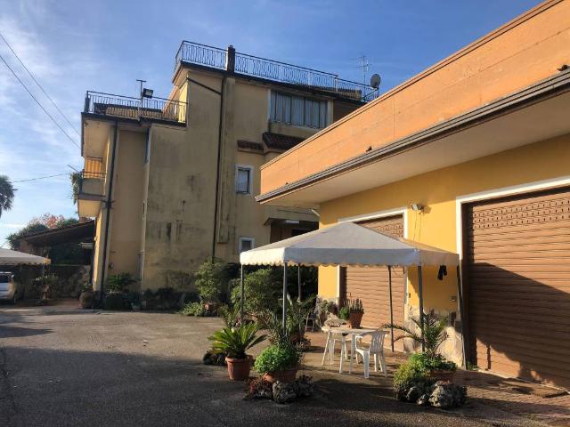 Villa Indipendente in vendita a Salerno