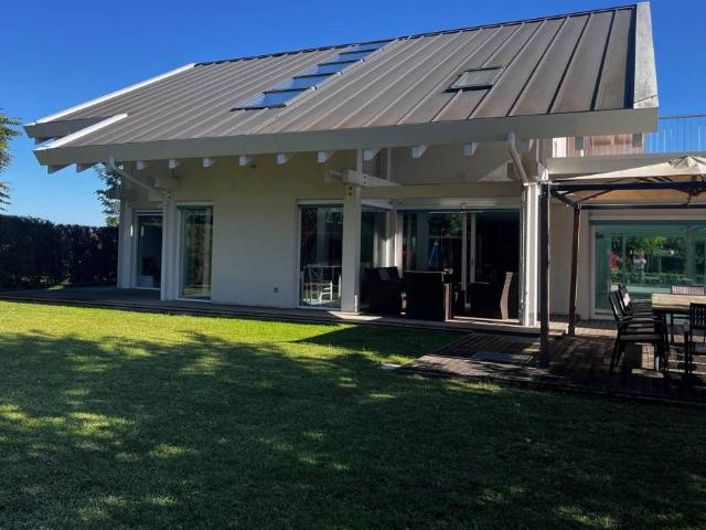 Villa Indipendente in vendita a Salgareda, Veneto