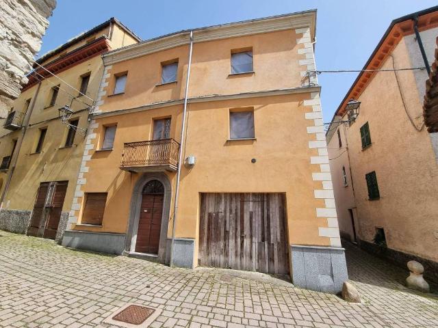 Villa Indipendente in vendita a Piemonte, Cuneo
