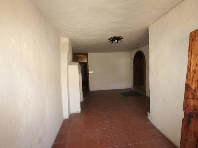 Villa Indipendente in vendita a Überetsch-Unterland - Oltradige-Bassa Atesina, Trentino-Alto Adige/Südtirol