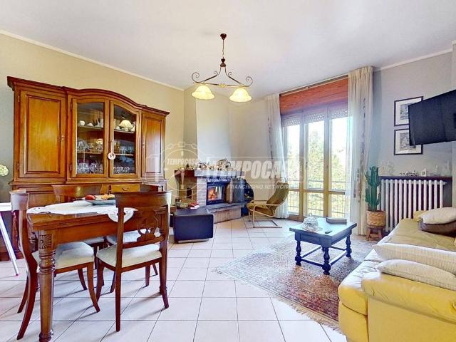Villa Indipendente in vendita a Salsomaggiore Terme, Reggio Emilia